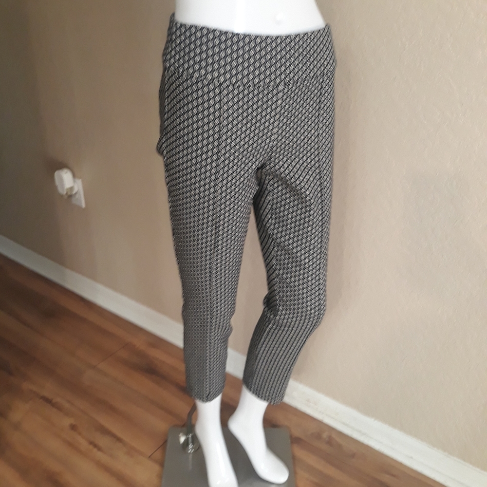 Lord and Taylor Kelly Pull on Pants